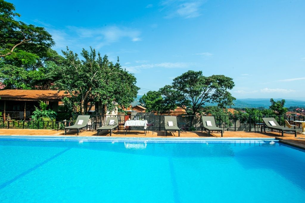 Rim View Inn Karatu pool