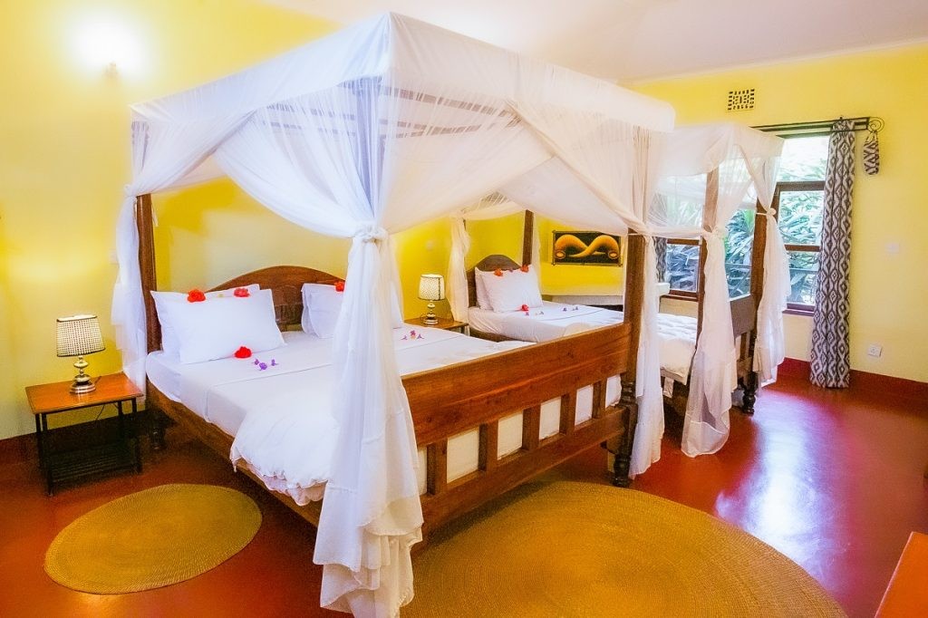 Rim View Inn Karatu room